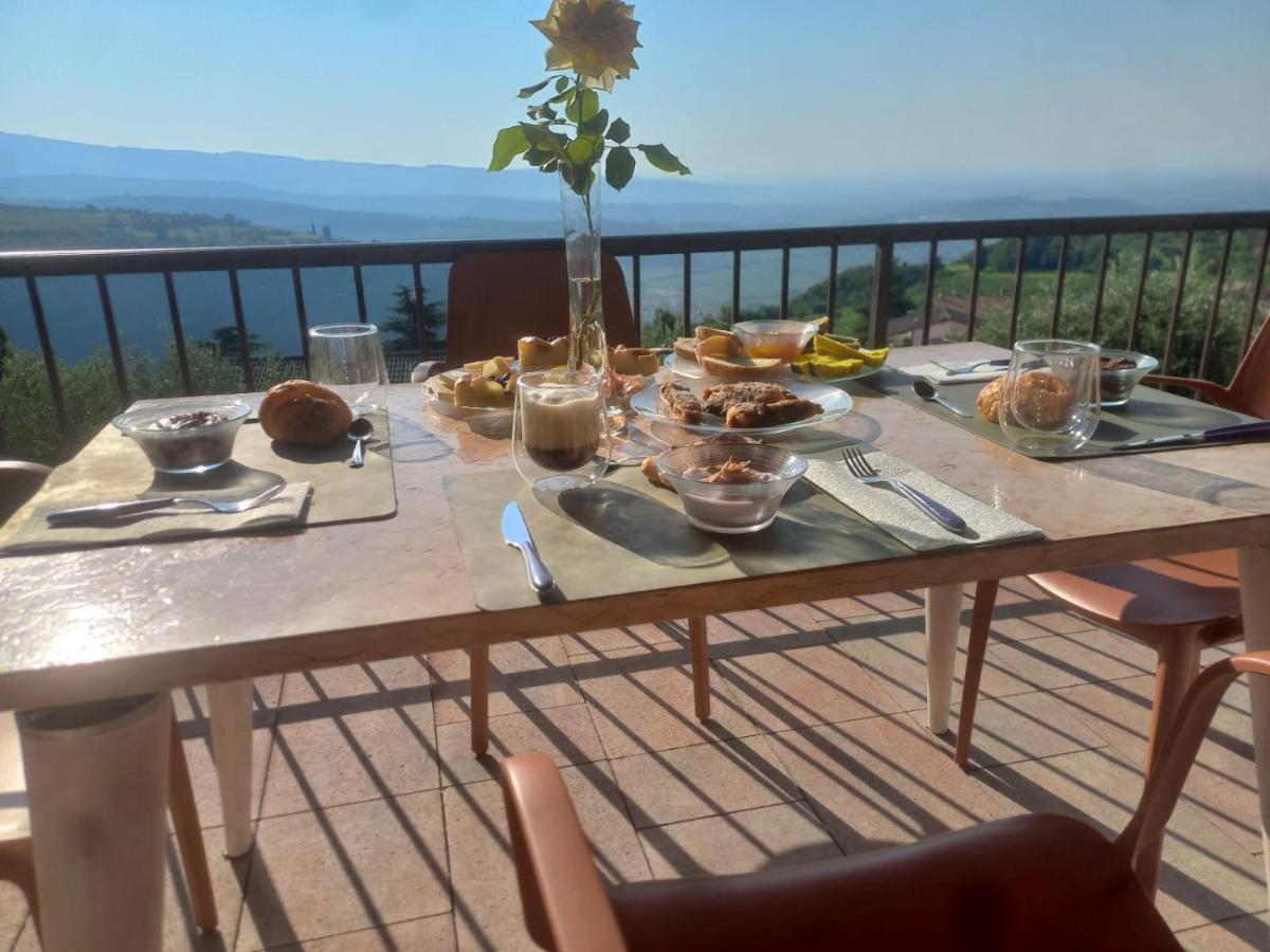 La Terrazza In Collina Bed and Breakfast Cavalo Eksteriør billede
